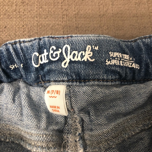 Cat & Jack girls size 7/8 ombré Jean shorts - Picture 2 of 5